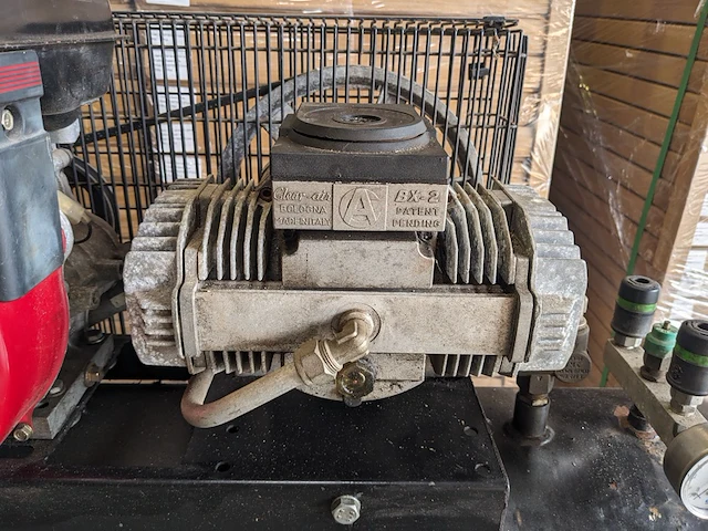 Compressor met benzine motor, 100-360 - afbeelding 4 van  18