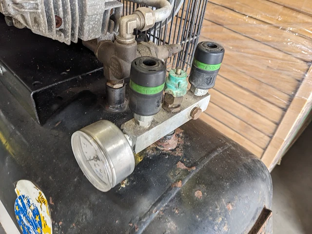 Compressor met benzine motor, 100-360 - afbeelding 8 van  18