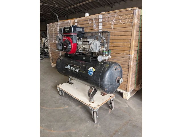 Compressor met benzine motor, 100-360 - afbeelding 13 van  18