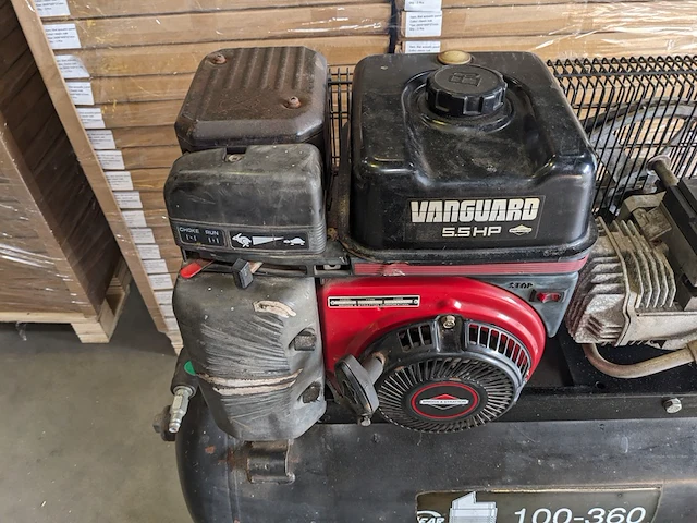 Compressor met benzine motor, 100-360 - afbeelding 15 van  18