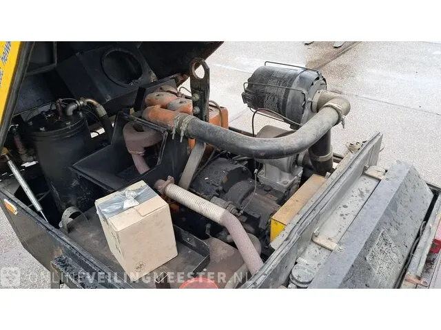Compressor met diverse accessoires compair, zitair 125 - afbeelding 19 van  33