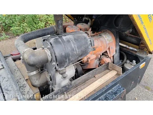 Compressor met diverse accessoires compair, zitair 125 - afbeelding 22 van  33