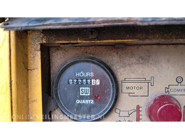 Compressor met diverse accessoires compair, zitair 125 - afbeelding 27 van  33