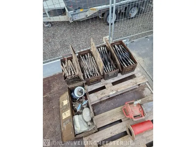Compressor met diverse accessoires compair, zitair 125 - afbeelding 28 van  33