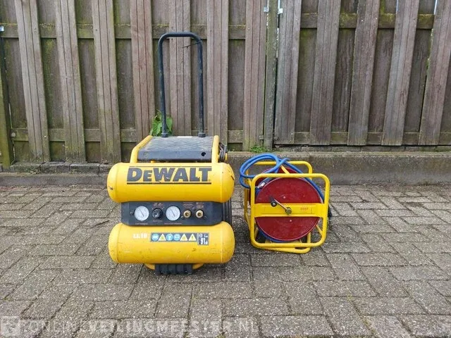 Compressor met luchtslanghaspel dewalt, dpc16ps-qs - afbeelding 1 van  24