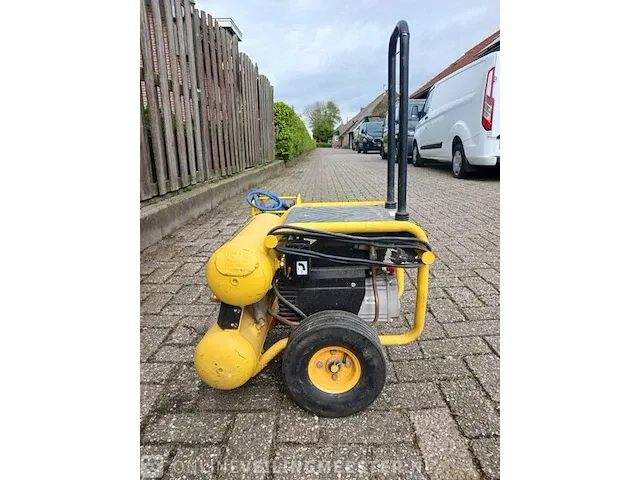 Compressor met luchtslanghaspel dewalt, dpc16ps-qs - afbeelding 22 van  24