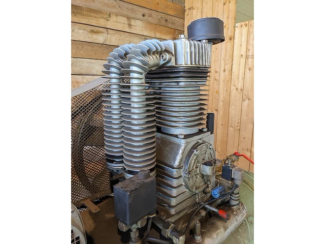 Compressor met toebehoren, creemers, cst 900, 1997 - afbeelding 2 van  17