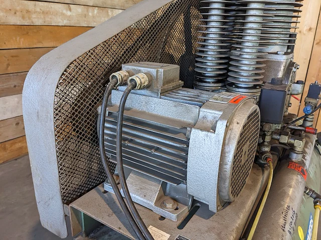 Compressor met toebehoren, creemers, cst 900, 1997 - afbeelding 5 van  17