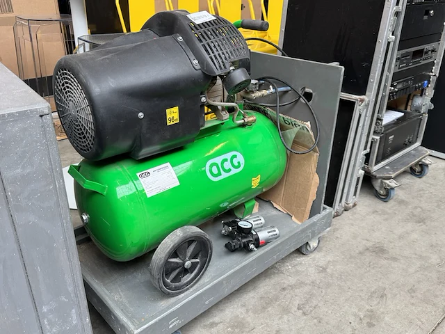 Compressor met transportkist verrijdbaar - afbeelding 2 van  11