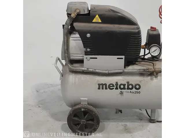 Compressor metabo, basic air 250, bouwjaar 2012 - afbeelding 4 van  10