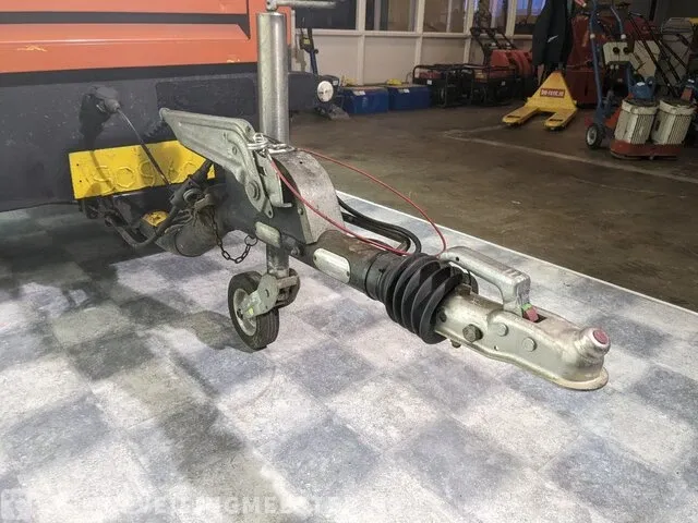 Compressor op aanhanger atlas copco, 02268, bouwjaar 1998 - afbeelding 21 van  21