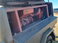 Compressor op aanhanger atlas copco - afbeelding 14 van  15