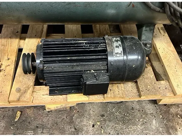 Compressor + pomp + elektromotor - afbeelding 5 van  5