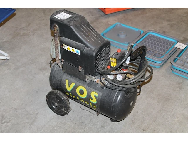 Compressor vos c-24. - afbeelding 1 van  2