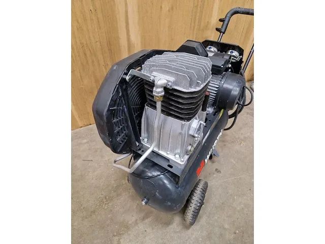 Compressor - afbeelding 6 van  6