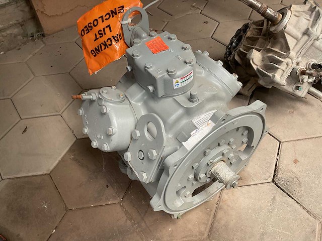 Compressor - afbeelding 1 van  4
