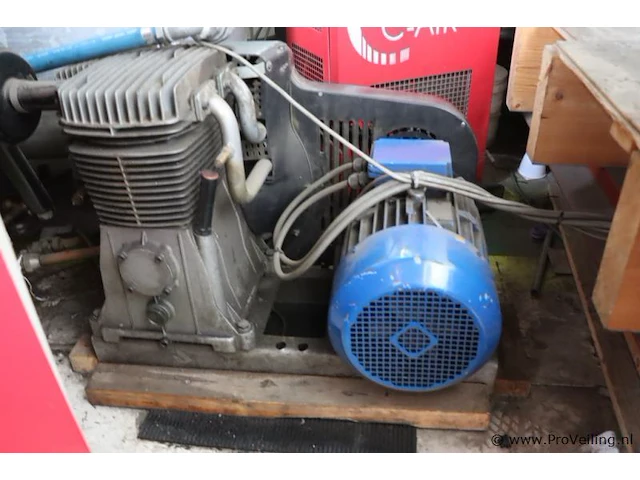 Compressor - afbeelding 2 van  5