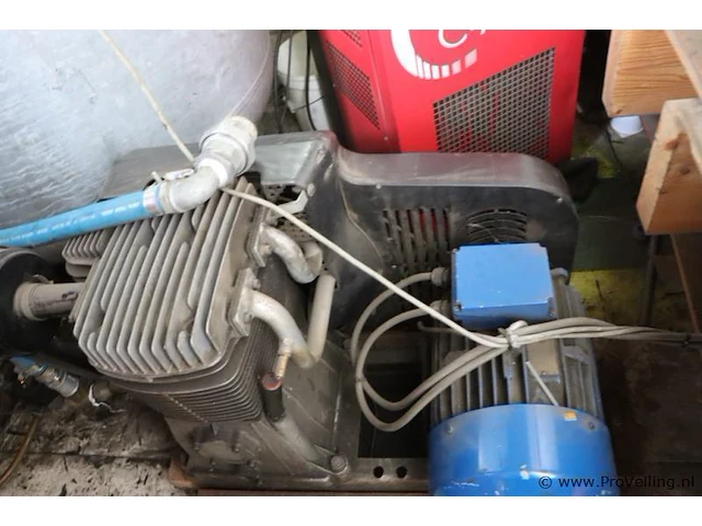 Compressor - afbeelding 3 van  5