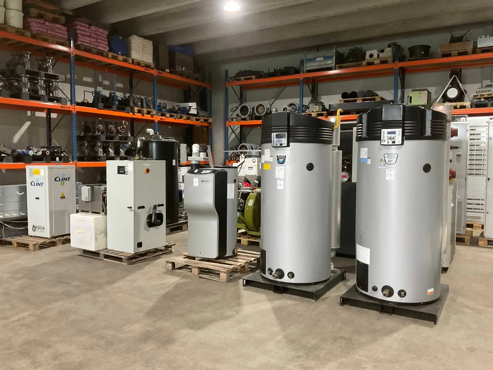Compressoren, generatoren, procesapparatuur en machines