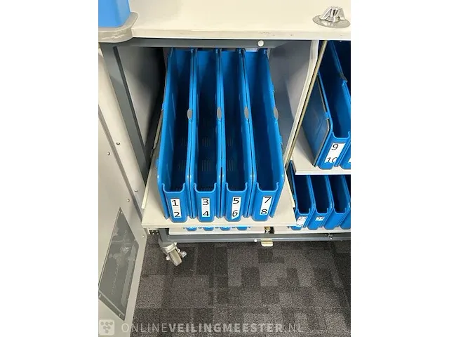 Computer, labcabby model nummer 32v mini blue, grijs - afbeelding 4 van  9