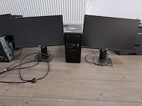 Computer met 2x beeldscherm coolermaster, dell - afbeelding 1 van  8