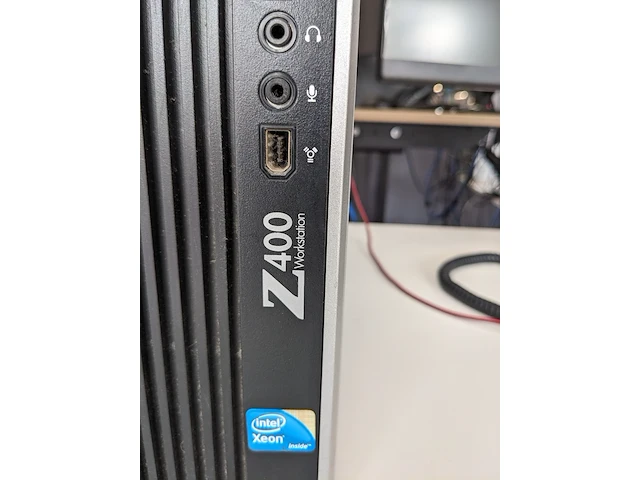 Computer met 2x monitor hp, z400 - afbeelding 3 van  8