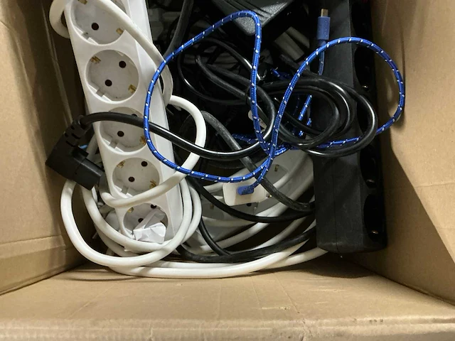 Computeronderdeel/diversen - afbeelding 3 van  7