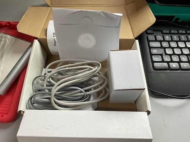 Computeronderdelen - afbeelding 3 van  4