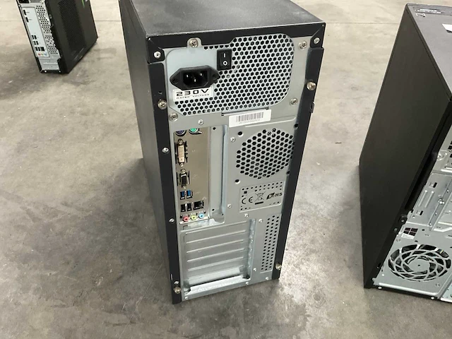 Computers (3x) - afbeelding 9 van  12