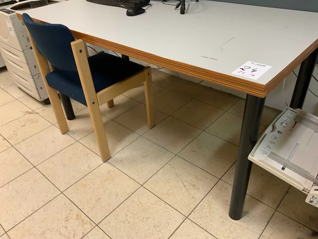 Computertafel en stoelen (2x) - afbeelding 7 van  11