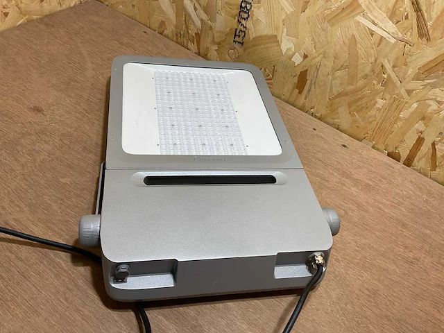 Concord raiden ip 66 schijnwerper - afbeelding 10 van  14