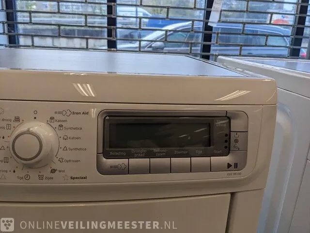 Condensdroger met stoom functie electrolux, edi 96150 - afbeelding 9 van  11
