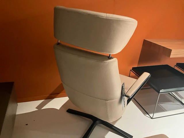 Conform style relaxfauteuil inclusief ottoman - afbeelding 4 van  12