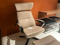 Conform style relaxfauteuil inclusief ottoman - afbeelding 8 van  12