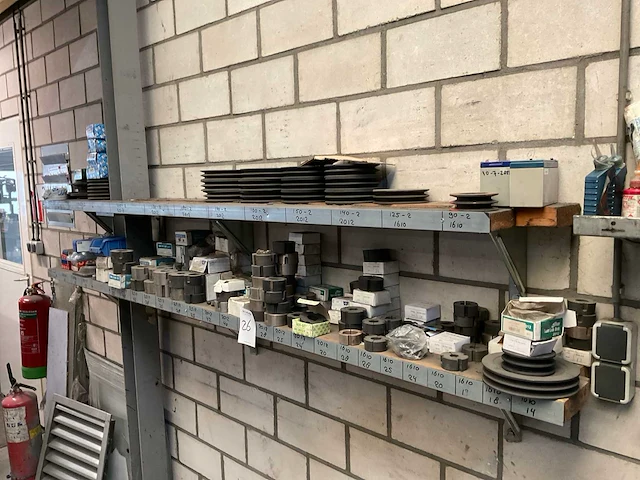 Conische slotbussen, snaren en aandrijfmateriaal - afbeelding 1 van  11