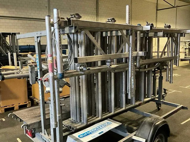 Connecting steiger aanhangwagen - afbeelding 3 van  21