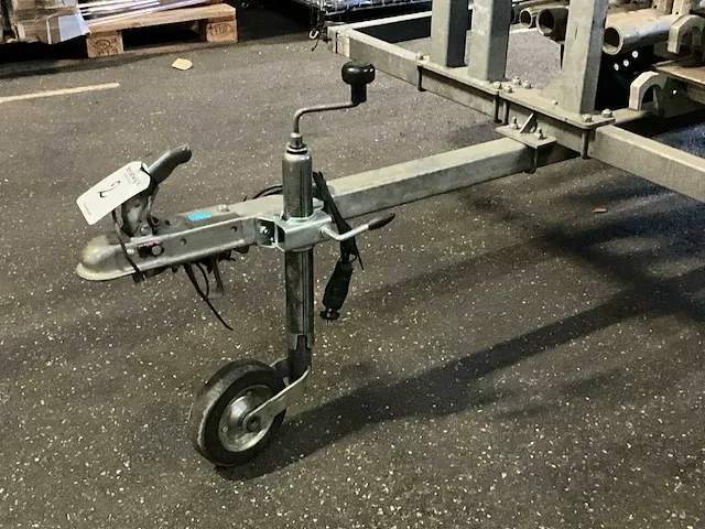 Connecting steiger aanhangwagen - afbeelding 8 van  21