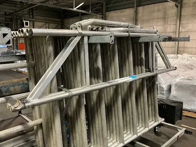 Connecting steiger aanhangwagen - afbeelding 10 van  29