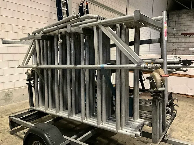 Connecting steiger aanhangwagen - afbeelding 3 van  21