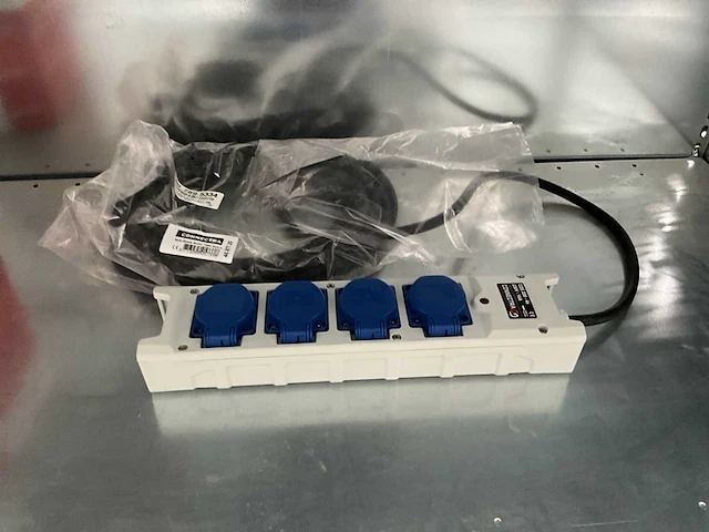 Connectra cds 230-4s verlengkabelhaspels en -snoer (2x) - afbeelding 1 van  4