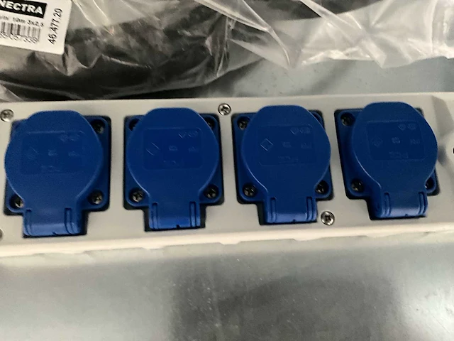 Connectra cds 230-4s verlengkabelhaspels en -snoer (2x) - afbeelding 3 van  4
