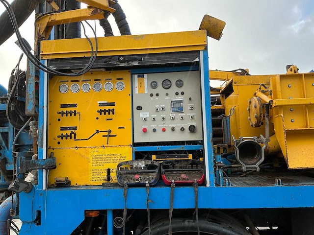 Conrad/iveco combi 500hd mobiele verticale boorinstallatie - afbeelding 8 van  55
