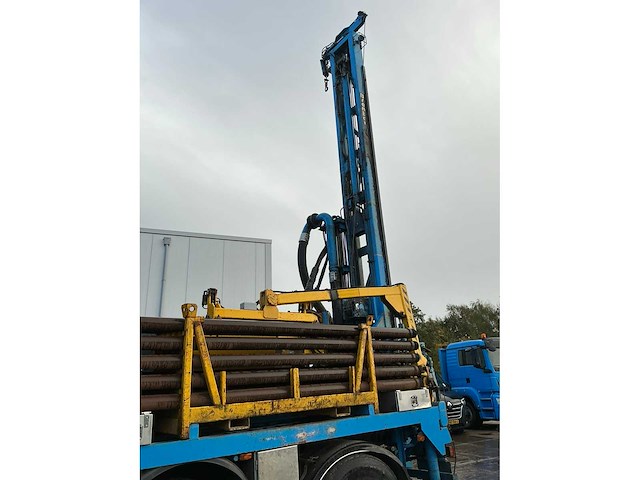 Conrad/iveco combi 500hd mobiele verticale boorinstallatie - afbeelding 20 van  55