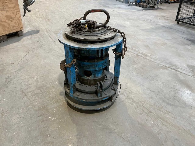 Conrad/iveco combi 500hd mobiele verticale boorinstallatie - afbeelding 46 van  55