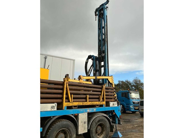 Conrad/iveco combi 500hd mobiele verticale boorinstallatie - afbeelding 55 van  55