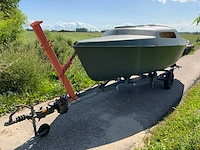 Consoleboot met trailer - afbeelding 1 van  21