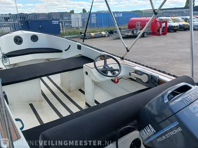 Consule boot met trailer en yamaha buitenboord motor 9.9pk - afbeelding 25 van  43