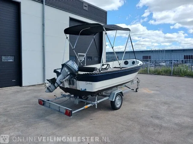 Consule boot met trailer en yamaha buitenboord motor 9.9pk - afbeelding 34 van  43