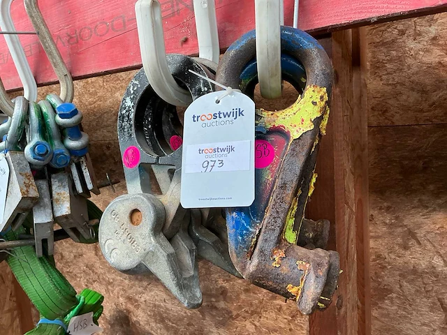 Container hijshaak (4x) - afbeelding 1 van  3