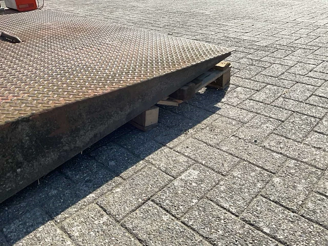 Container inrijplaat - afbeelding 7 van  7